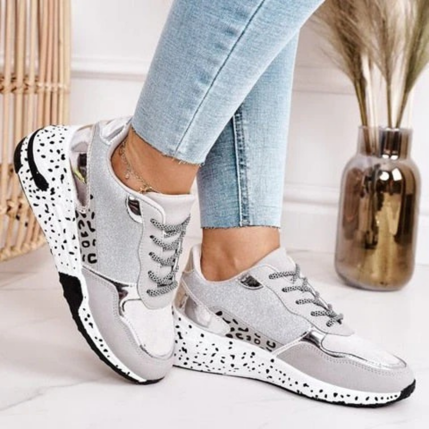 Ortho Welt Damen Orthopädischer Sneaker - Animal-Print Sohle