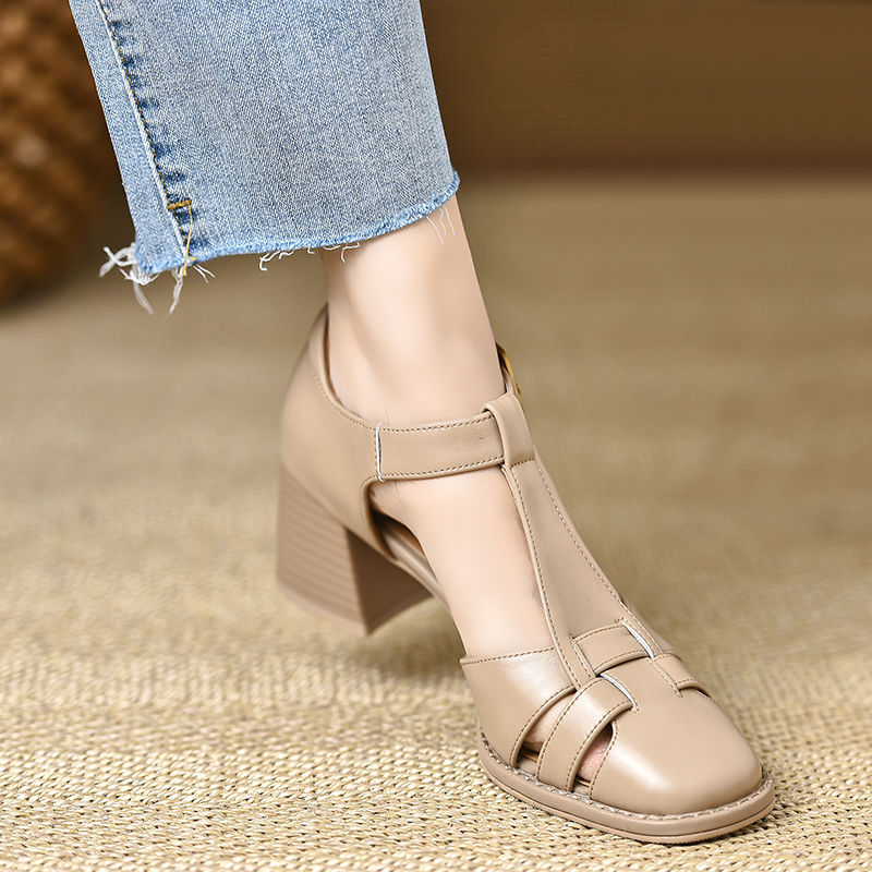 Ortho Welt Chunky Heel Sandals With Cutout And Buckle