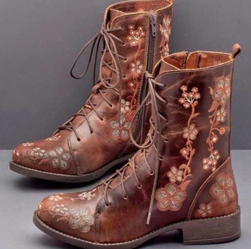 Ortho Welt Orthopedic Boots - Embroidered Square Heel