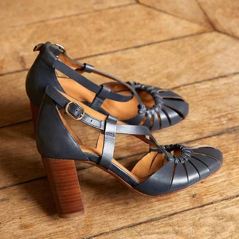 Bree | Retro-Sandalen mit Blockabsatz – Bequemes Riemchendesign
