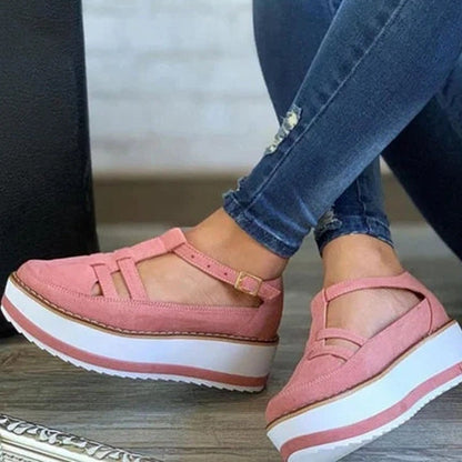 Ortho Welt Buckle Muffin Sandals: Unique Elegance And Comfort