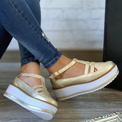 Ortho Welt Buckle Muffin Sandals: Unique Elegance And Comfort