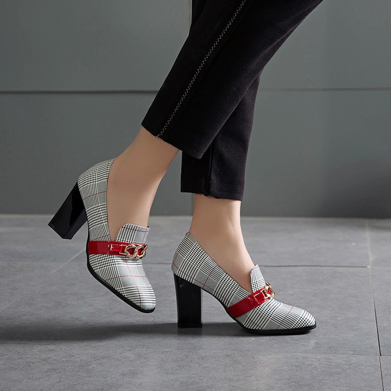 Ortho Welt Decorative Metal Shoes  - Unique And Elegant