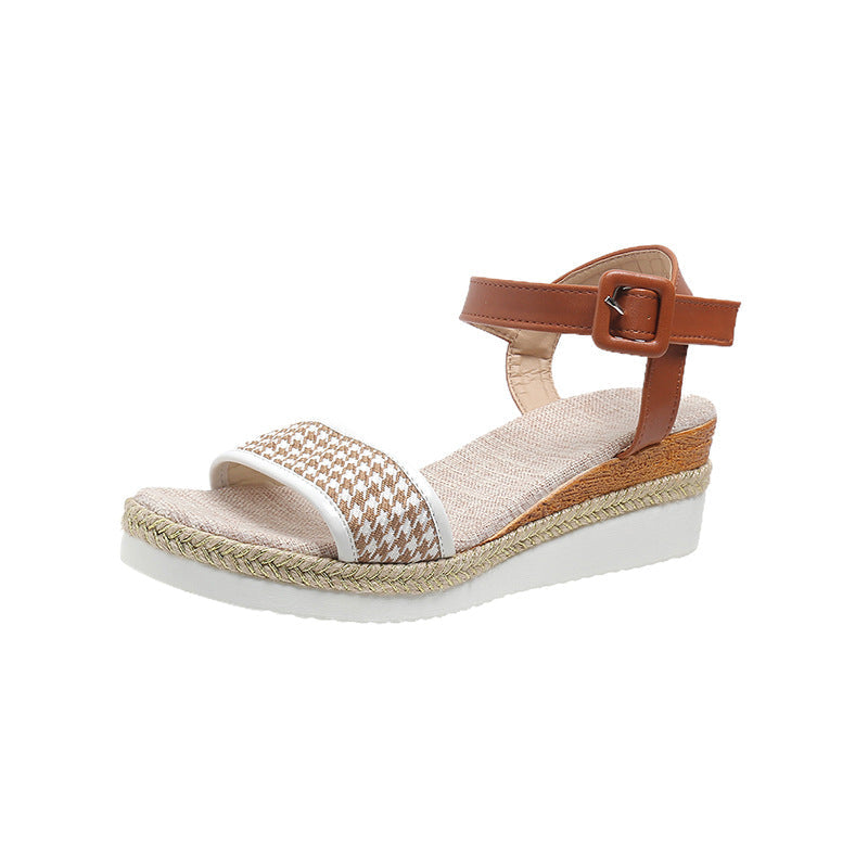 Ortho Welt Houndstooth Print Sandals - Summer Elegance