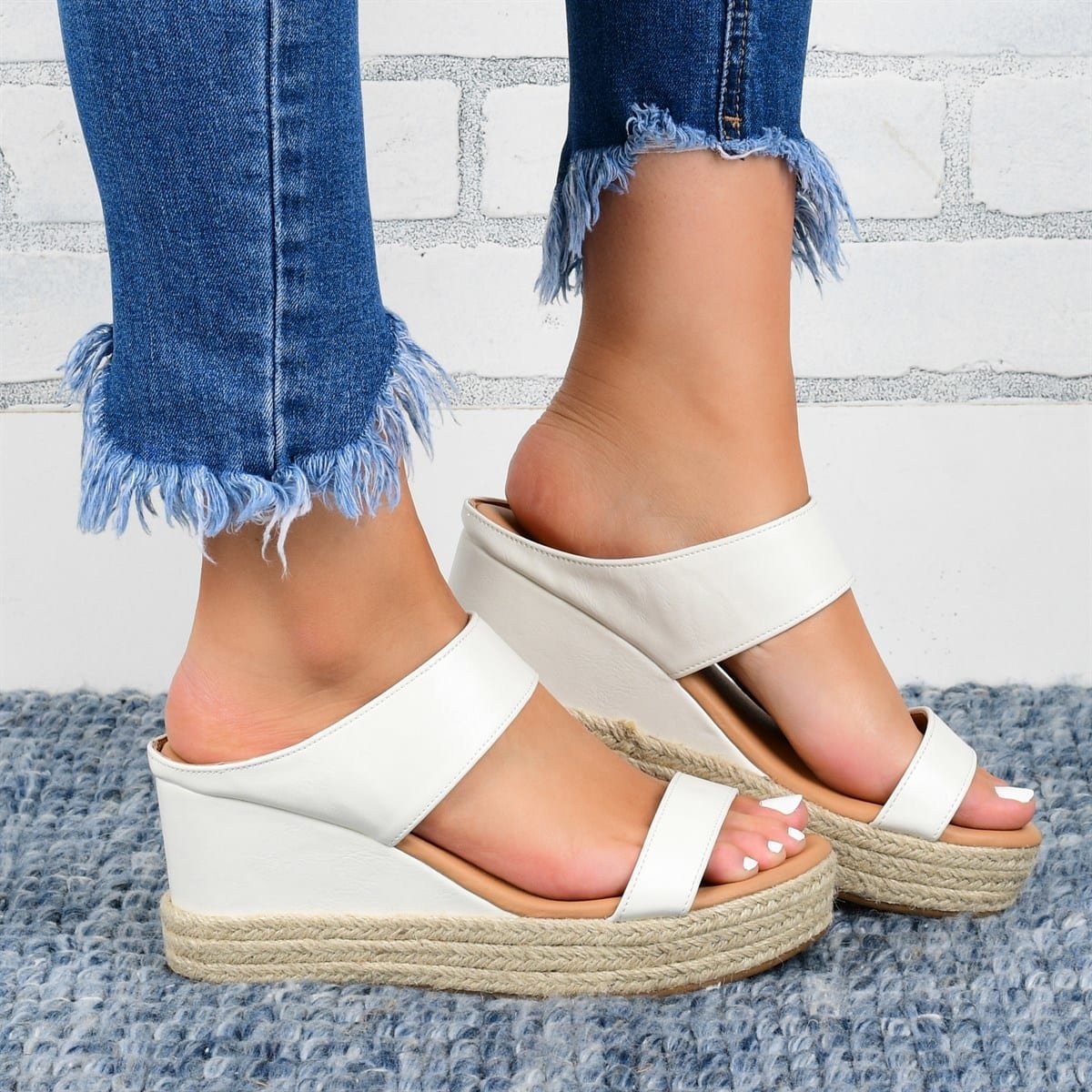 Ortho Welt Hemp Wedge Sandals - Unique And Comfortable