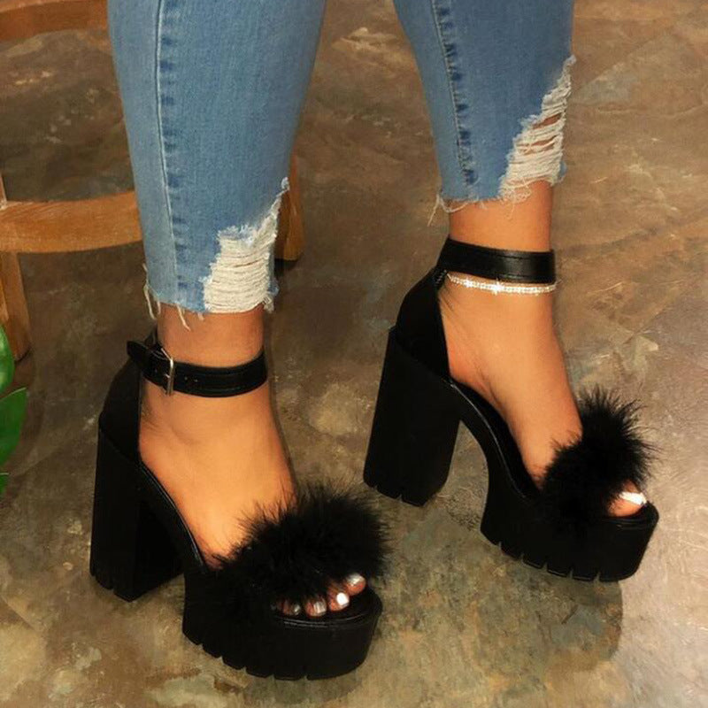 Ortho Welt Fluffy Flat Heels: Unmatched Elegance And Comfort