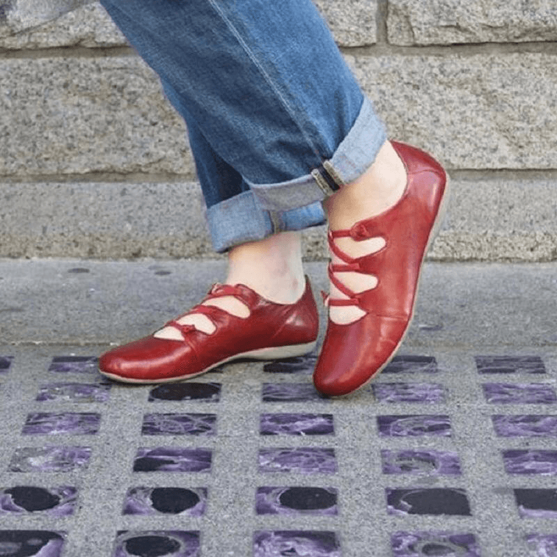 Blossom | Leder-Ballerinas mit gekreuzten Riemen – Farbenfroher Tragekomfort für jeden Tag