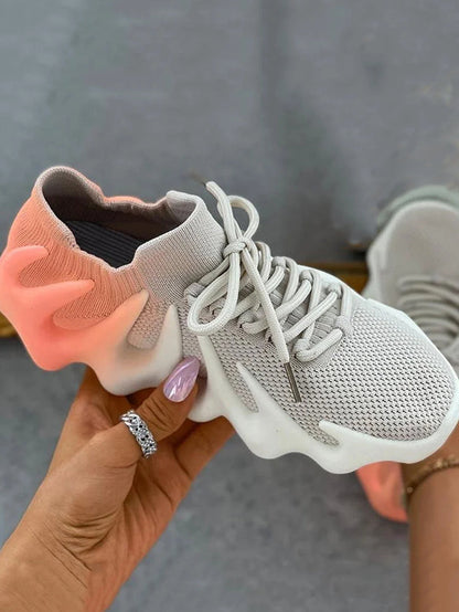 Kavya | Unisex-Sneaker mit orthopädischer Wave-Sohle und atmungsaktivem Mesh-Gewebe