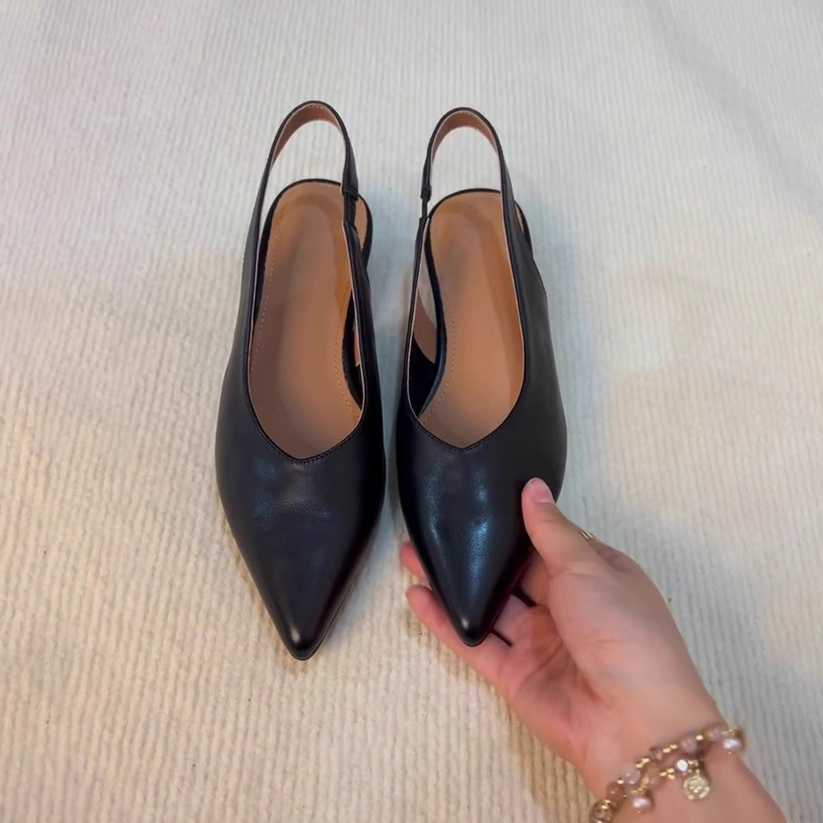 Ortho Welt Retro Pointed Sandals - Unique Elegance And Comfort