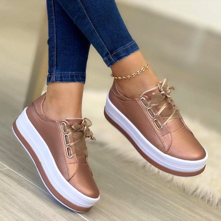 Ortho Welt Flat Sneakers With Ribbon - Unique Style And Comfort
