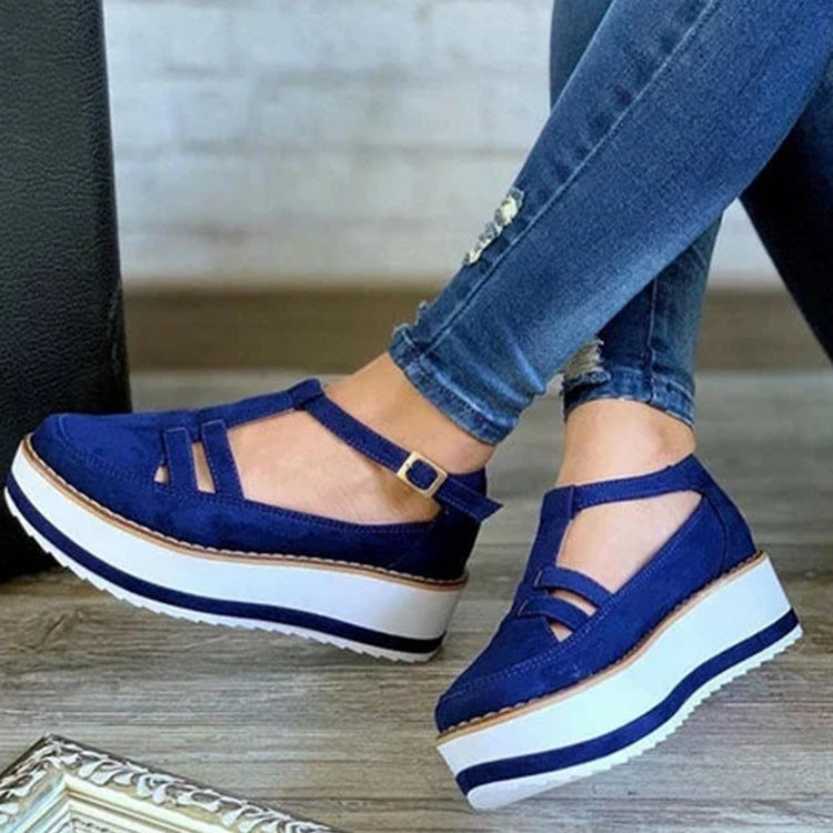 Ortho Welt Buckle Muffin Sandals: Unique Elegance And Comfort