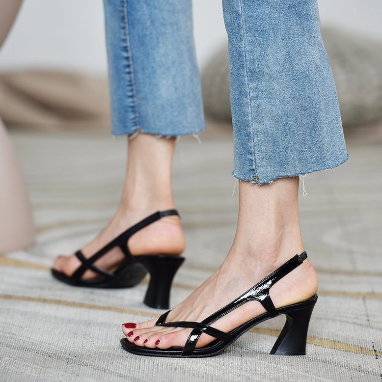 Ortho Welt Sandals With Thick, High Heels, A Unique Style