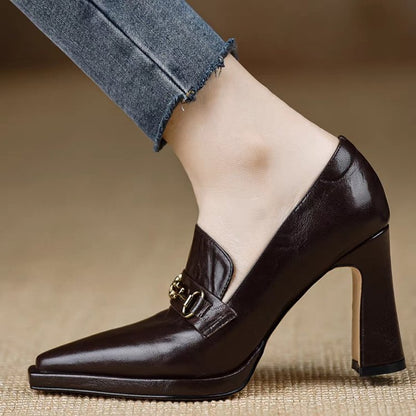 Ortho Welt Retro Chunky Heeled Professional Pumps