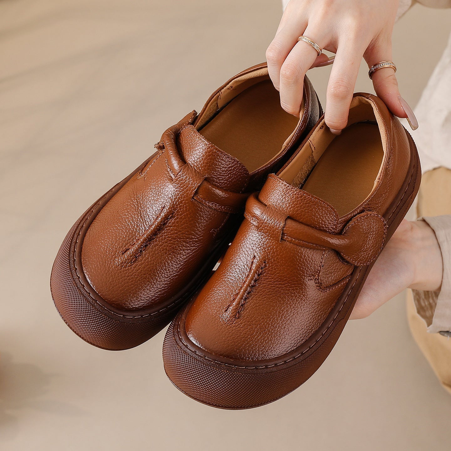 Ortho Welt Soft Leather Mother'S Shoes - Unique Vintage Comfort