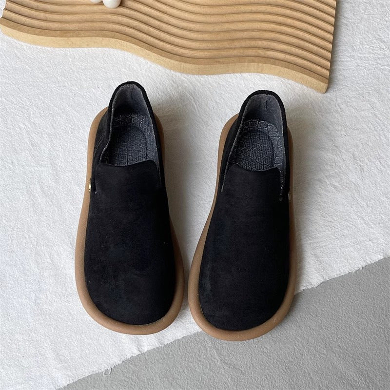 Ortho Welt British And Vintage Style Suede Pumps