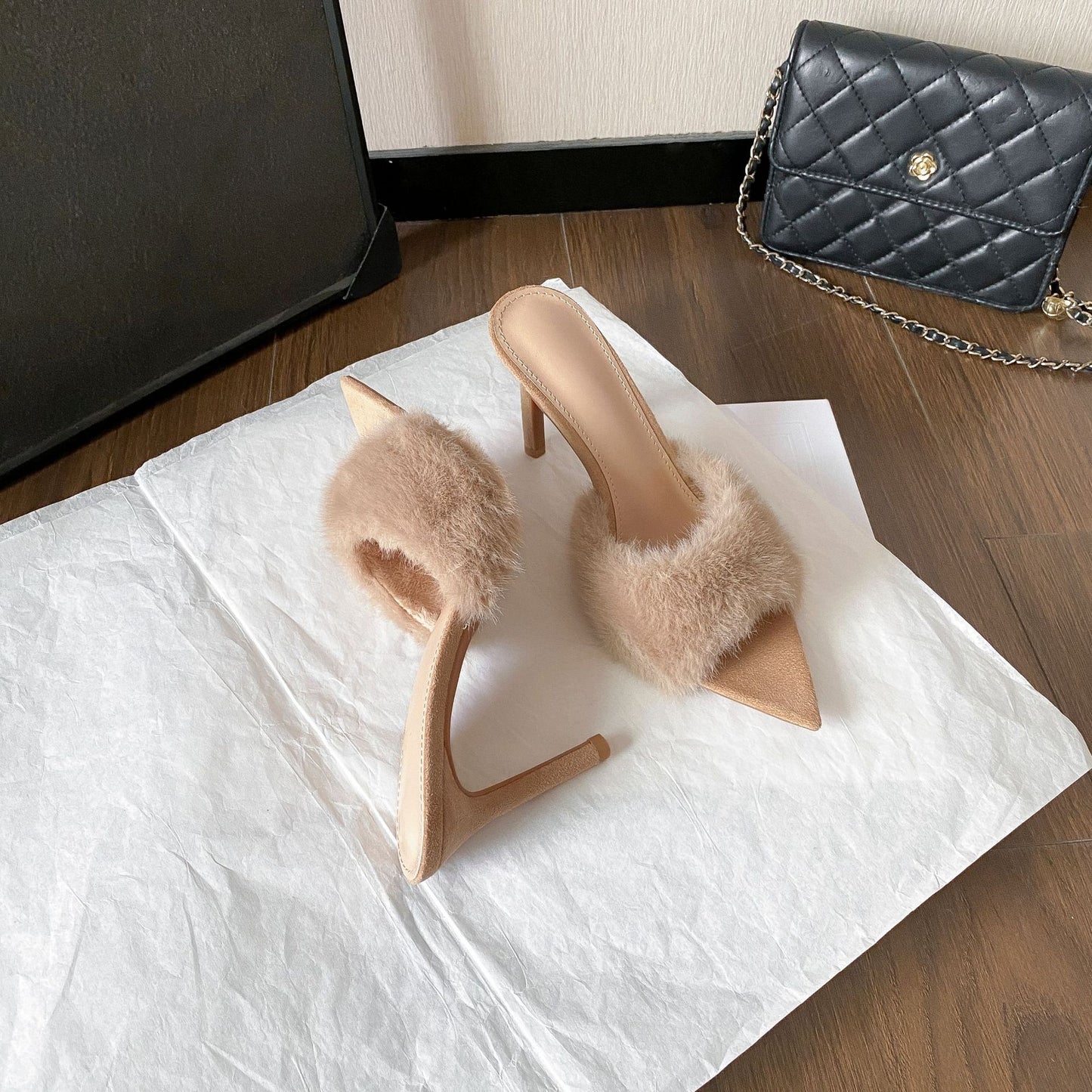 Ortho Welt Plush High-Heeled Pumps, Uniquely Elegant