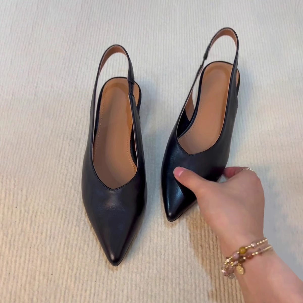 Ortho Welt Retro Pointed Sandals - Unique Elegance And Comfort