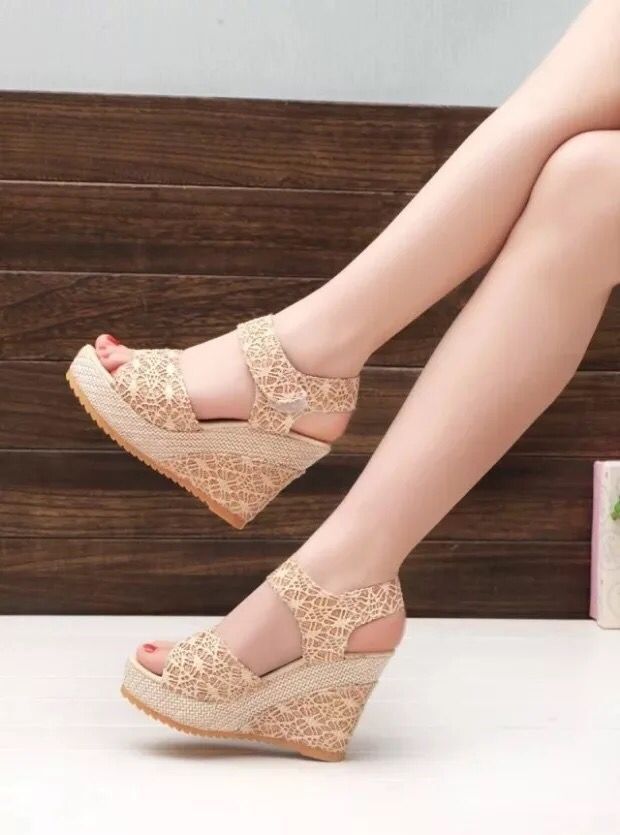 Ortho Welt Flat-Bottomed High-Heeled Sandals - Unique Elegance