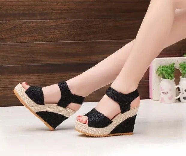 Ortho Welt Flat-Bottomed High-Heeled Sandals - Unique Elegance