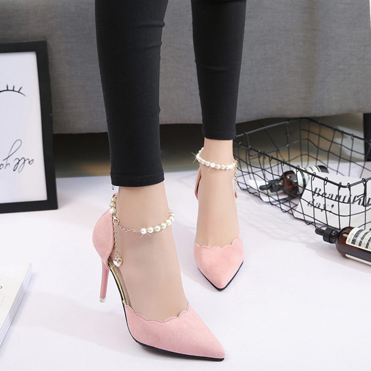 Ortho Welt New Stiletto Heel Sandals With Unique Chain