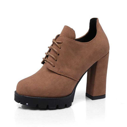 Ortho Welt Shoes With Unique Thick Heels And Platform