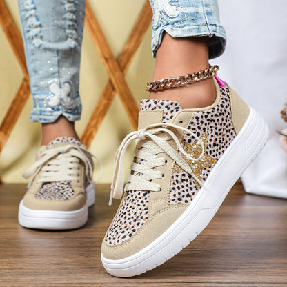 Ortho Welt Unique Leopard Print Sneakers For Men And Women - Retro Style