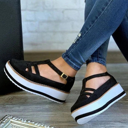 Ortho Welt Buckle Muffin Sandals: Unique Elegance And Comfort