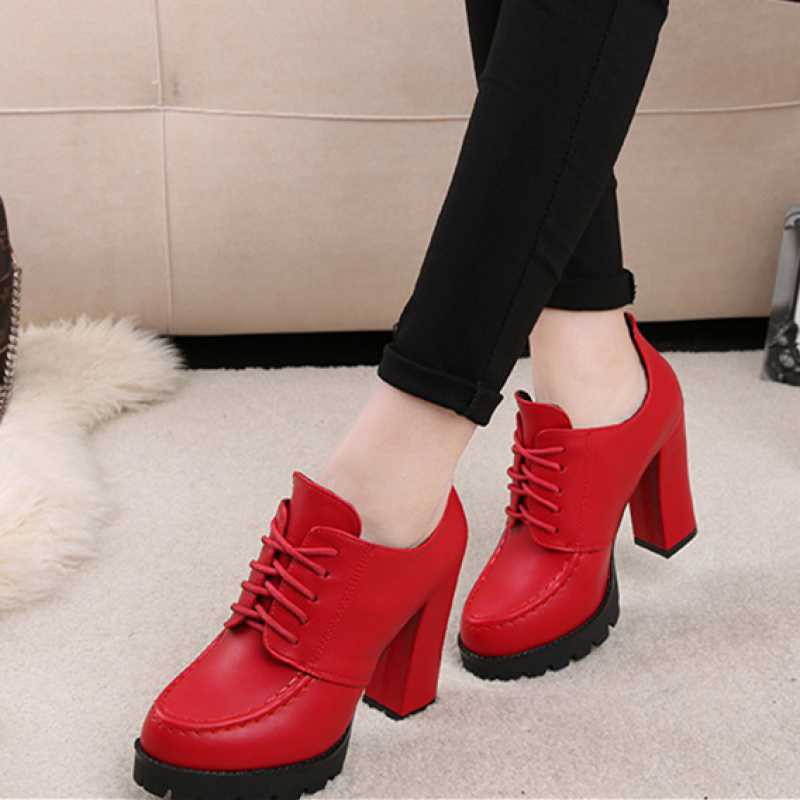 Ortho Welt Shoes With Unique Thick Heels And Platform
