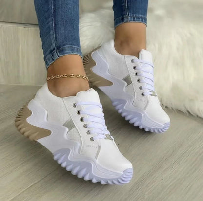 Ortho Welt Lace-Up Sport Sneakers - Unique Style And Comfort