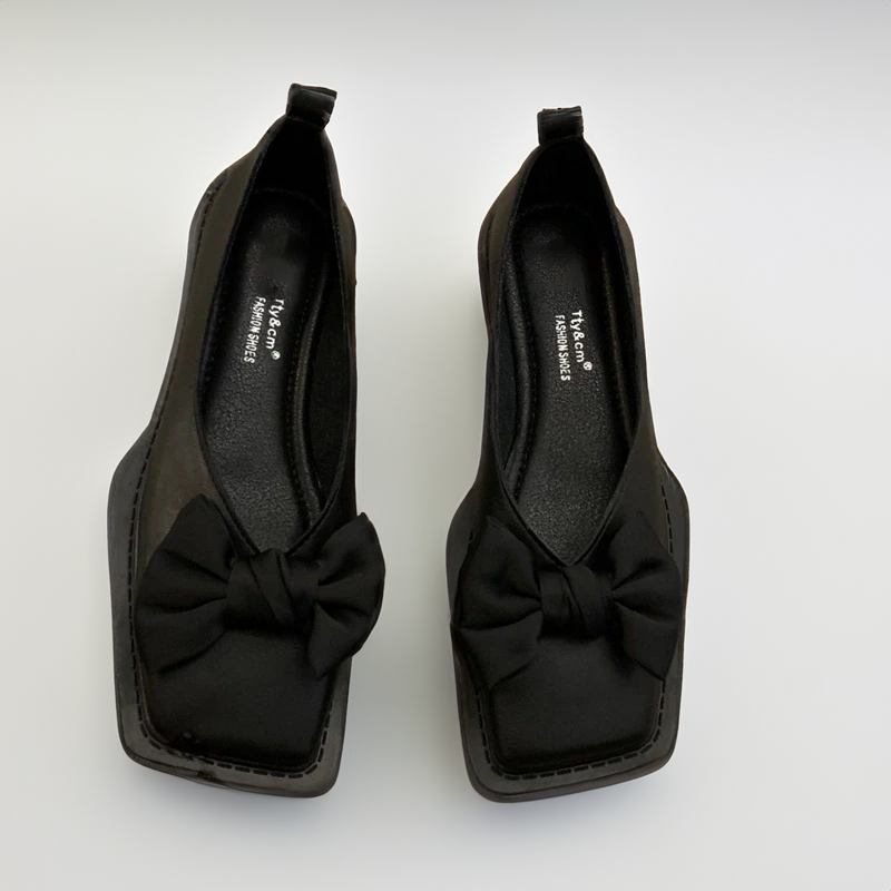 Joy | Ballerinas mit eckiger Spitze, Schleifendetail und orthopädischem Komfort