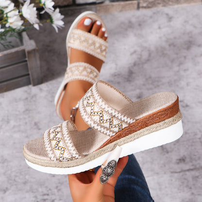 Ortho Welt Woven Sandals With A Wavy Pattern - Unique Ethnic Style