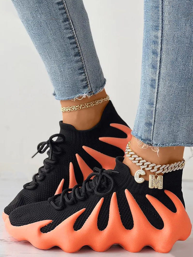 Kavya | Unisex-Sneaker mit orthopädischer Wave-Sohle und atmungsaktivem Mesh-Gewebe