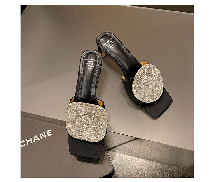 Cecilia | Sandalen mit Blockabsatz – Komfortables Material mit eckiger Zehenpartie