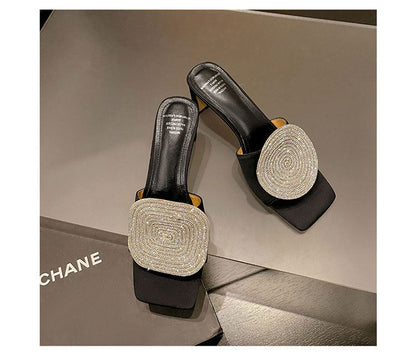 Cecilia | Sandalen mit Blockabsatz – Komfortables Material mit eckiger Zehenpartie