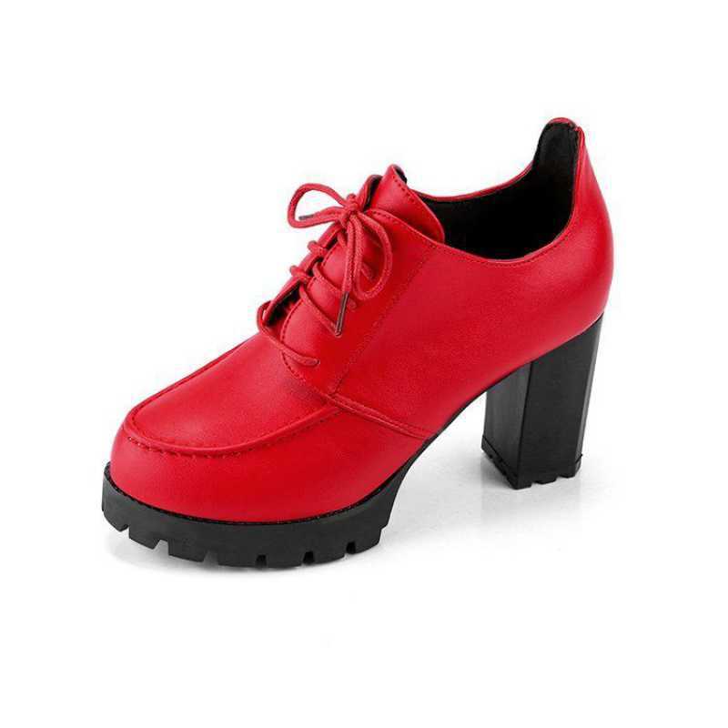 Ortho Welt Shoes With Unique Thick Heels And Platform