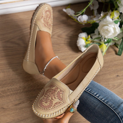 Ortho Welt Retro Flat Loafers  With A Unique Vintage Look