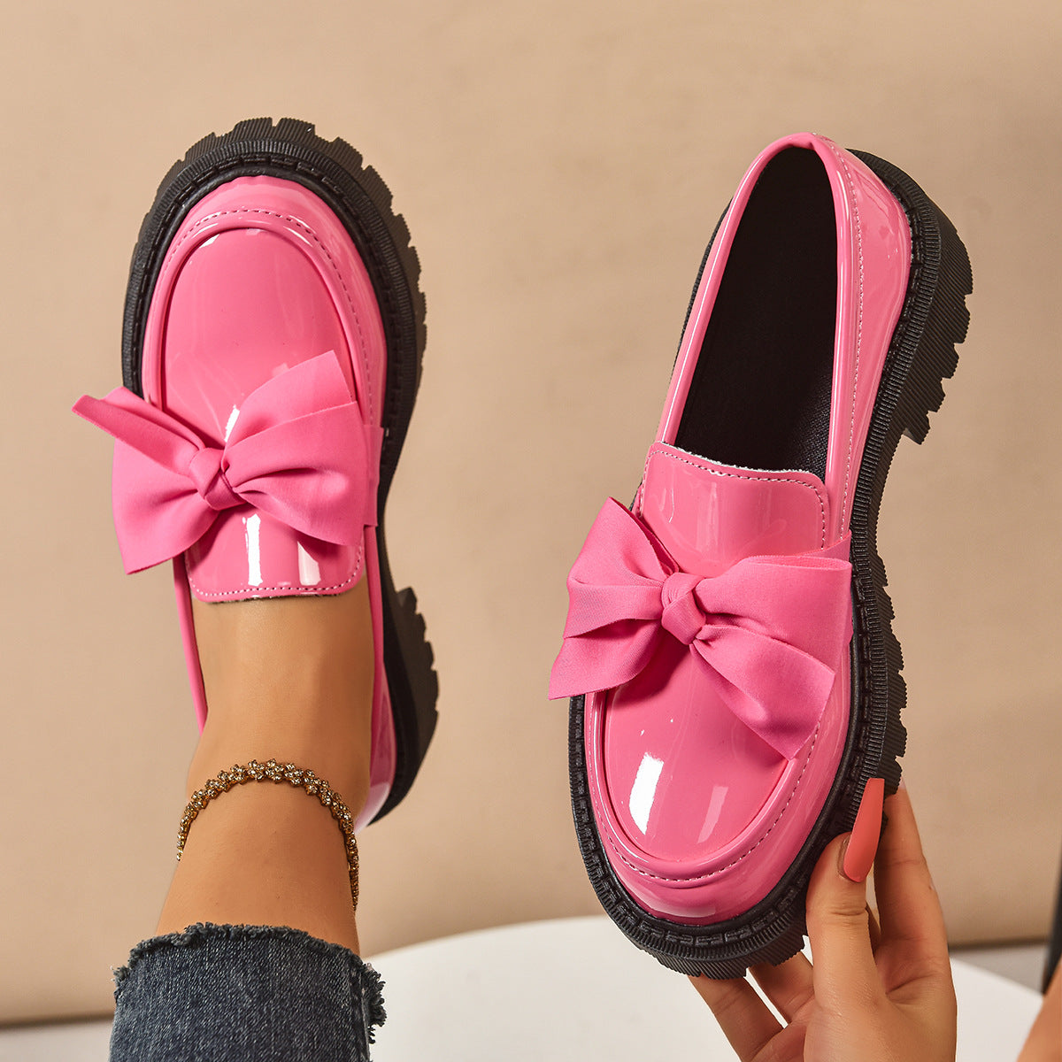 Ortho Welt Vintage Loafers With Bow - Unique Elegance