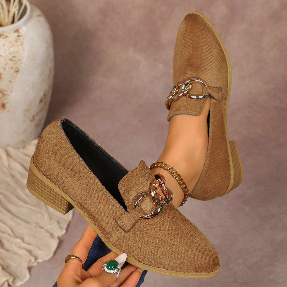 Ortho Welt Chunky Heeled Pumps With Elegant Metal Chain