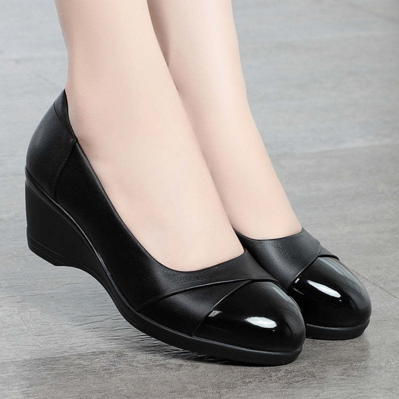 Ortho Welt Soft Leather Shoes For Mothers: Comfort And Elegance