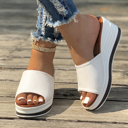 Ortho Welt Fish Mouth Heeled Sandals: Unique Summer Elegance