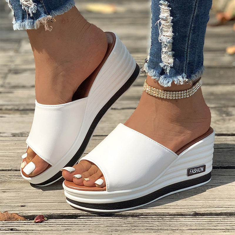 Ortho Welt Fish Mouth Heeled Sandals: Unique Summer Elegance