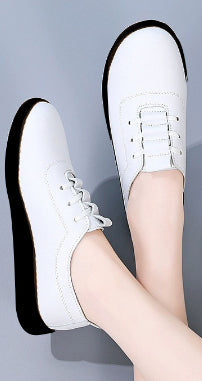 Ortho Welt Lightweight And Comfortable Leather Shoes For A Casual Style