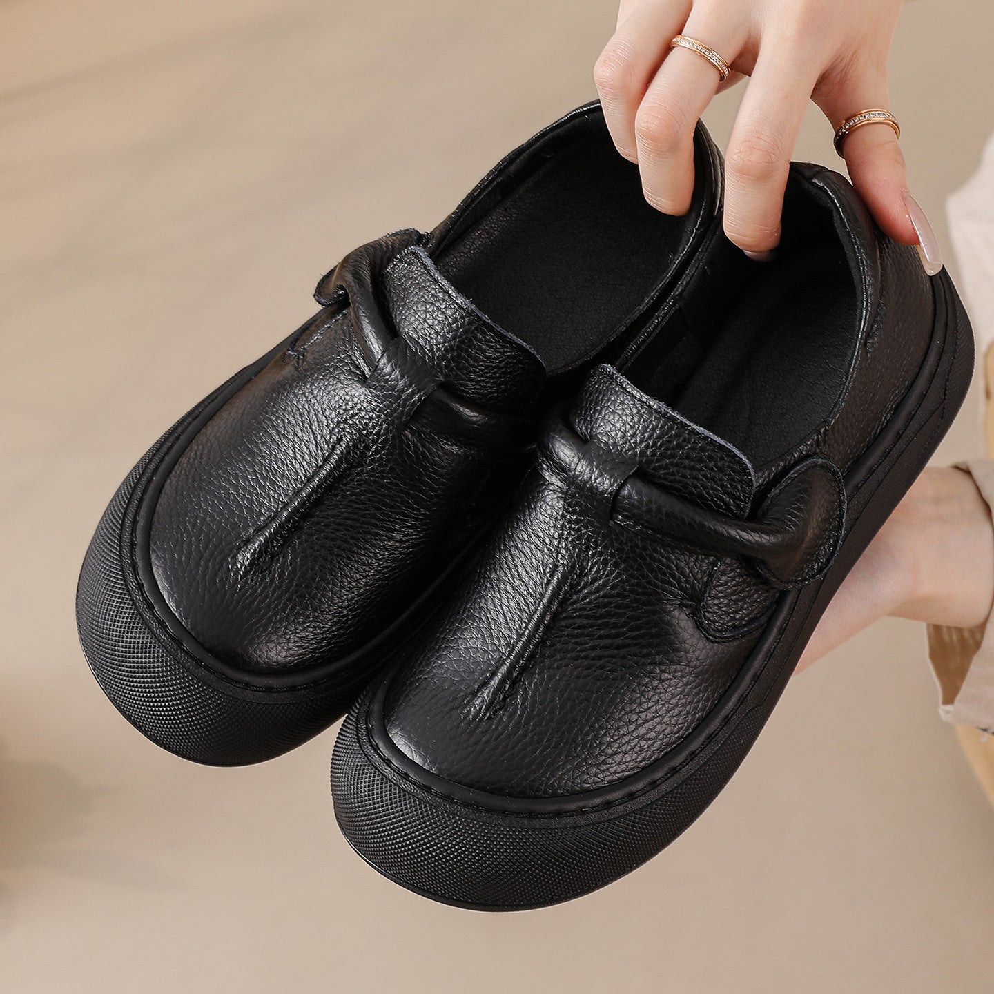 Ortho Welt Soft Leather Mother'S Shoes - Unique Vintage Comfort