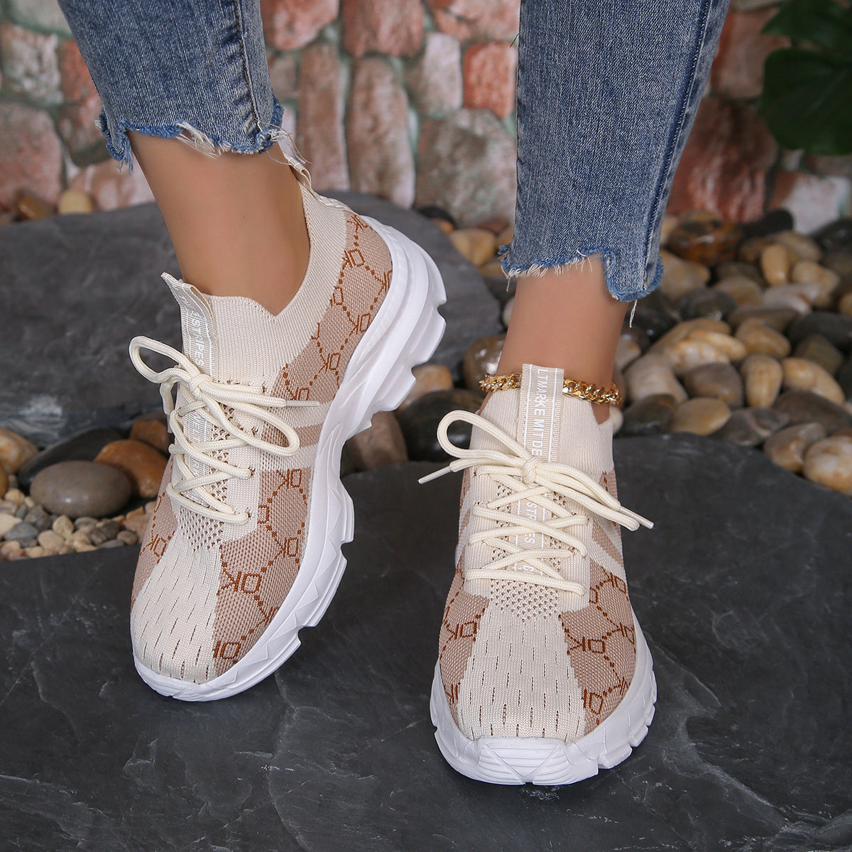 Ortho Welt Breathable Canvas Sneakers - Unique And Lightweight Style