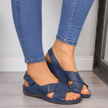 Kaia | Orthopädische Damen-Sandalen aus Leder mit gekreuzten Riemen und offener Zehenpartie