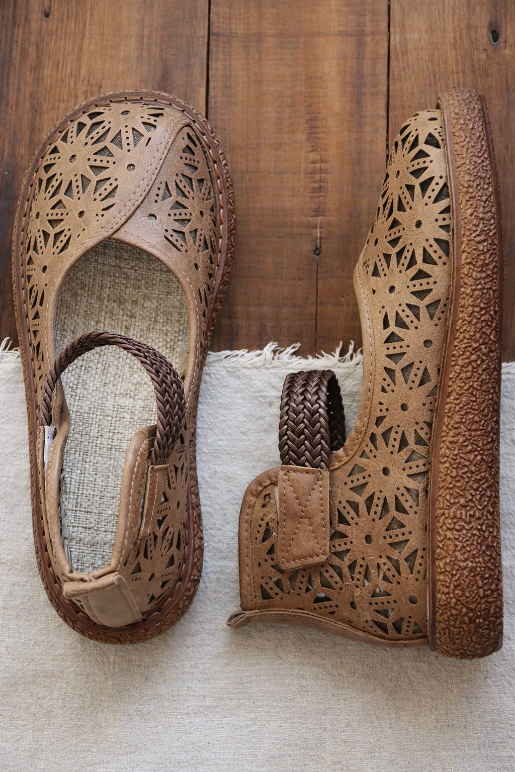 Bianca | Leder-Ballerinas mit Cut-outs – Atmungsaktive und bequeme Slipper