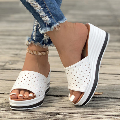 Ortho Welt Fish Mouth Heeled Sandals: Unique Summer Elegance