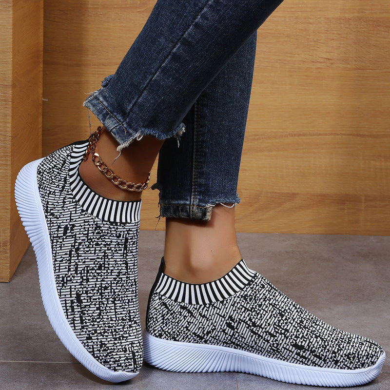 Ortho Welt Stripe Knit Shoes: Unique And Comfortable For Everyone