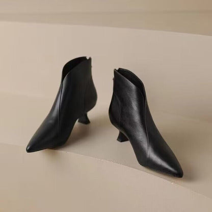 Ortho Welt Chic French-Style Kitten Heel Ankle Boots