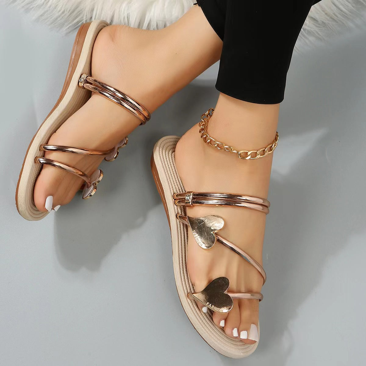Ortho Welt Heart-Shaped Slippers  - Unique And Trendy Style
